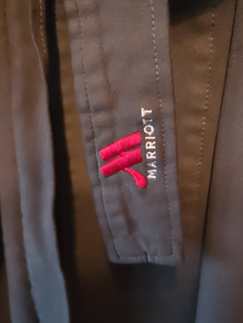 Marriott Signature Microfiber Robe - Picture 4 of 4